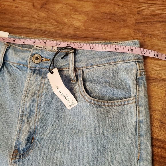 NEW rue21 Straight Leg Jeans Size 14 High Rise - Picture 5 of 8